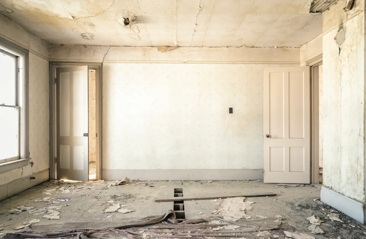 Waste disposal crew managing a cleanout project in Chambersburg